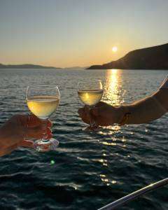 couple on boat